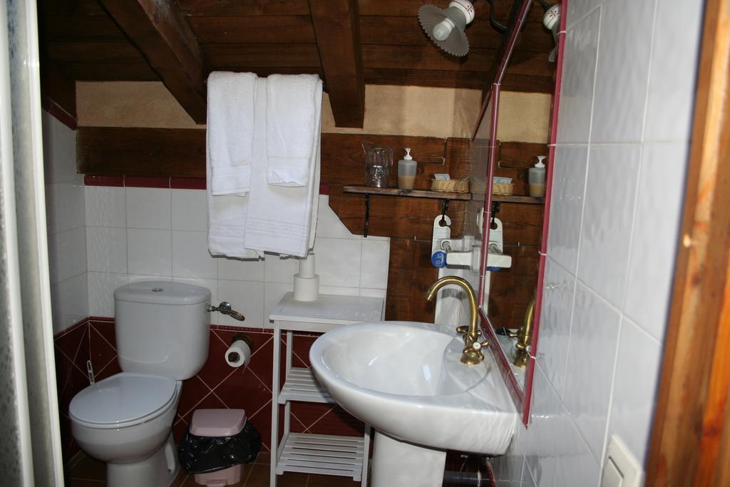 Hotel La Huerta De San Lorenzo Segovia Zimmer foto