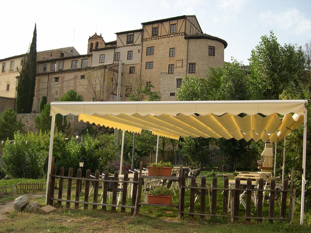Hotel La Huerta De San Lorenzo Segovia Exterior foto